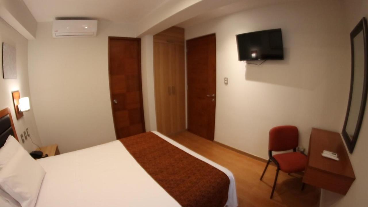 Hotel Ottavis ชิกลาโย ภายนอก รูปภาพ
