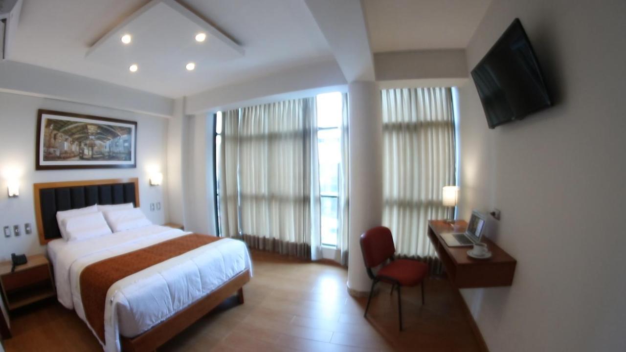 Hotel Ottavis ชิกลาโย ภายนอก รูปภาพ