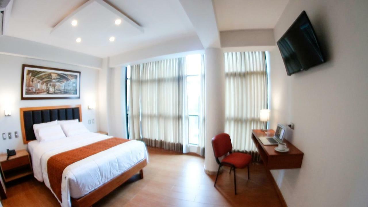 Hotel Ottavis ชิกลาโย ภายนอก รูปภาพ