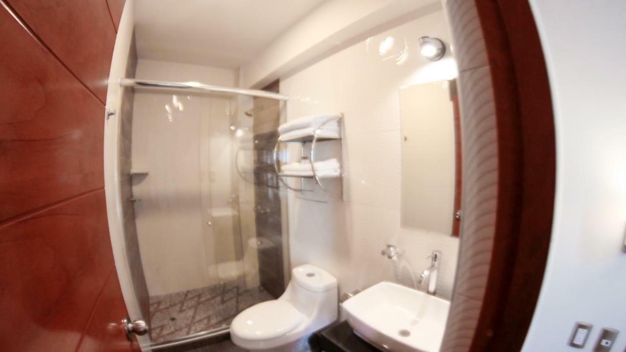Hotel Ottavis ชิกลาโย ภายนอก รูปภาพ